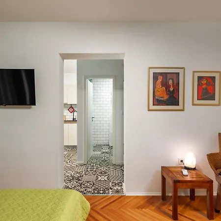 Jelena - Happy Apartment *